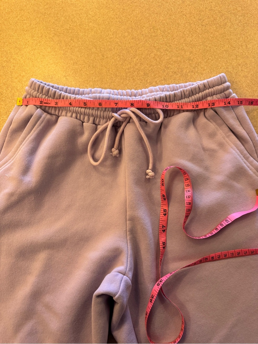 Vintage women’s Cozy Elastic-Waist Joggers in lilac purple - Picture 4 of 5